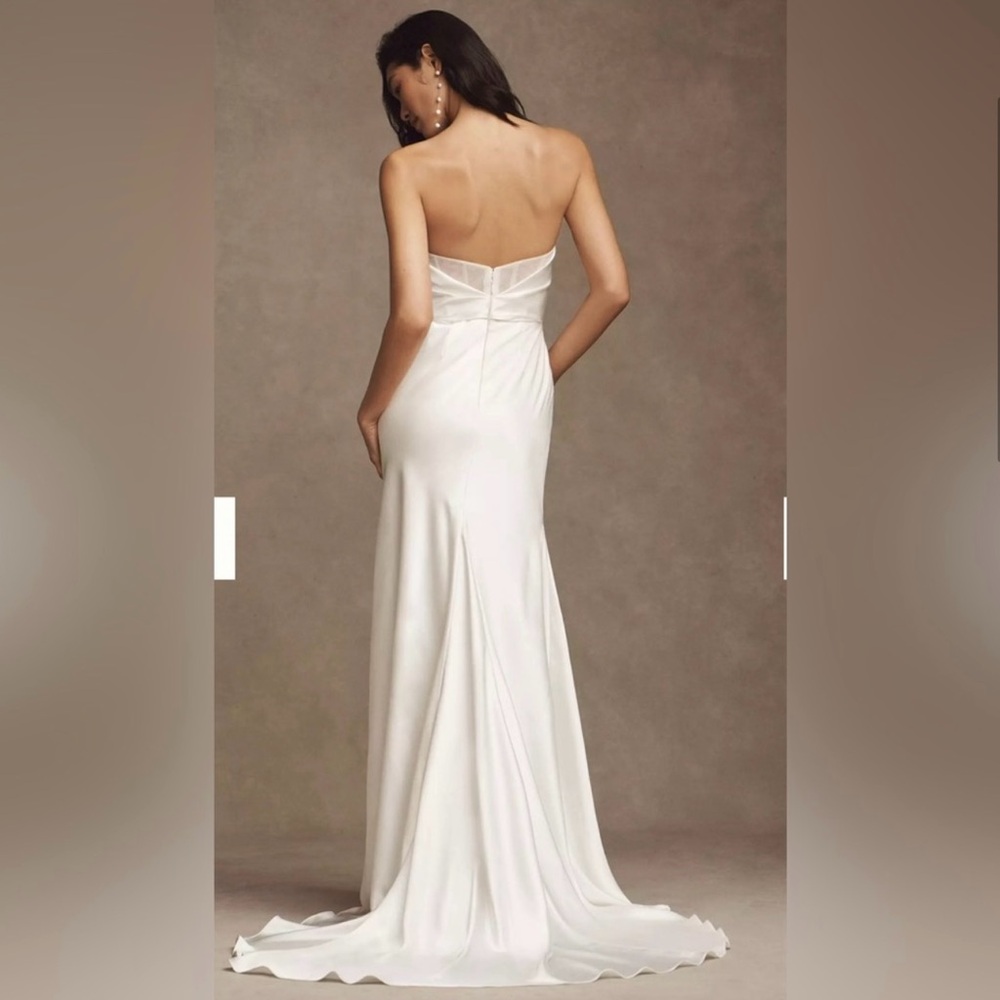 Anthropologie BHLDN Watters Orlie Strapless Corset
Satin Sheath Wedding Gown - Picture 2 of 15